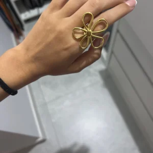 Stainless Steel Hollow Flower Open Rings for Women Trendy Aesthetic Wedding Couple Ring Femme Jewelry Accessories Gift anillos