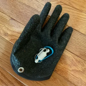 Fishing Catching Gloves Magnet Release Anti-slip Protect Hand From Puncture Scrapes Waterproof Fishing Gloves