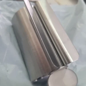 1pc Stainless Steel Wringer Roller Rotate Dispenser for Ointments Cosmetics Bathroom Accessories Toothpaste Squeezer Tube Roller