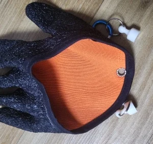 Fishing Catching Gloves Magnet Release Anti-slip Protect Hand From Puncture Scrapes Waterproof Fishing Gloves