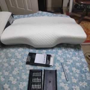 Neck Pillow Slow Rebound Memory Cotton Pillow Cervical Partition Memory Pillow for Anti-snoring