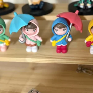 Car interior cute umbrella, action figures, automatic rearview mirror, Prada4pcs panel decoration