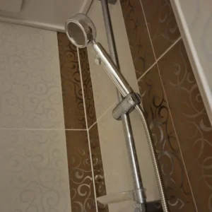 New Propeller Driven Shower Head Cotton Filter Turbocharged High Pressure Handheld Shower Nozzle