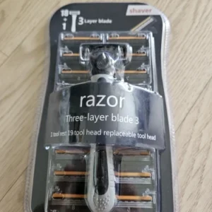 Shaver Brand New Design Men Razor Shaving Three Layer Shaver Reusable Razor Imported Blade Multi Tool Head Replace