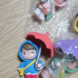 Car interior cute umbrella, action figures, automatic rearview mirror, Prada4pcs panel decoration